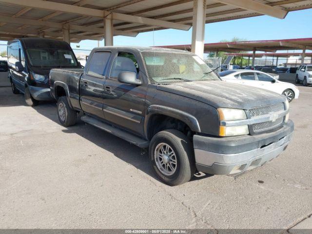  Salvage Chevrolet Silverado 2500