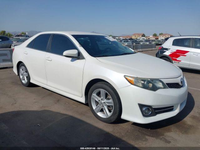  Salvage Toyota Camry