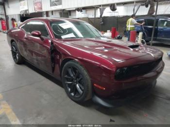  Salvage Dodge Challenger