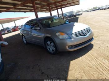  Salvage Nissan Altima