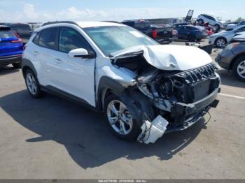  Salvage Hyundai KONA