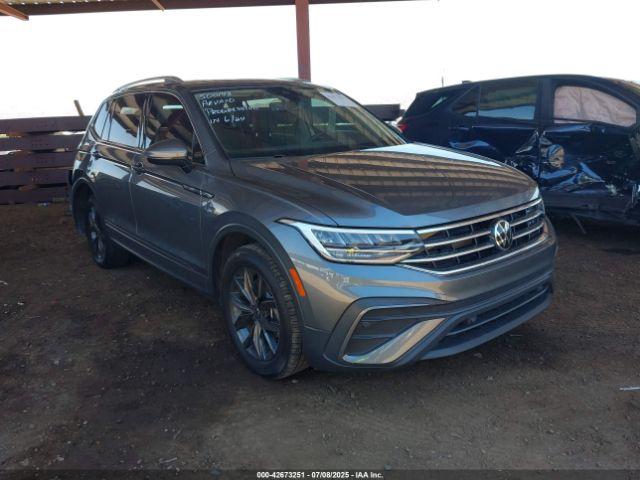  Salvage Volkswagen Tiguan