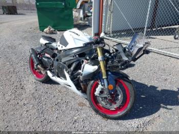  Salvage Suzuki Gsx-r750