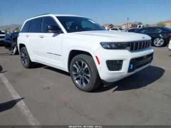  Salvage Jeep Grand Cherokee