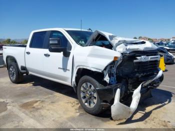  Salvage Chevrolet Silverado 2500