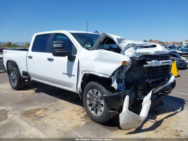  Salvage Chevrolet Silverado 2500