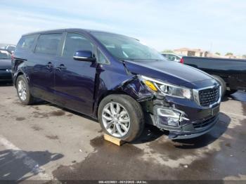  Salvage Kia Sedona