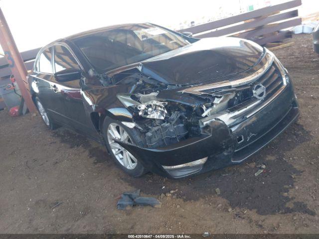  Salvage Nissan Altima