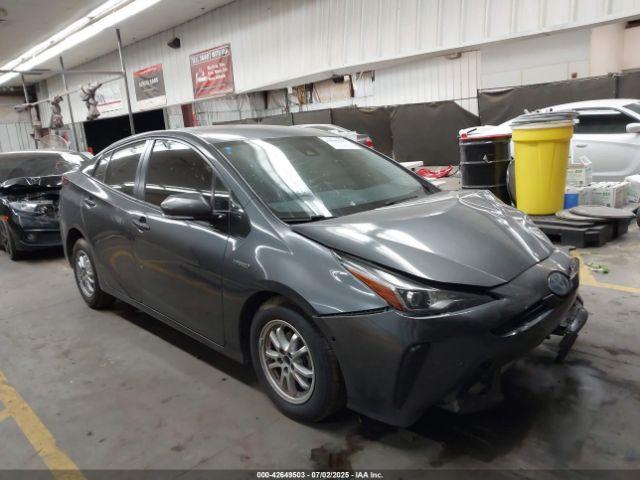  Salvage Toyota Prius