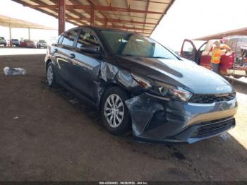  Salvage Kia Forte