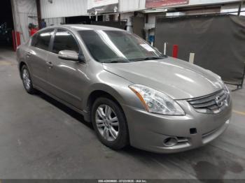  Salvage Nissan Altima