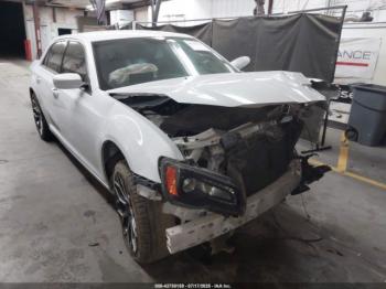  Salvage Chrysler 300
