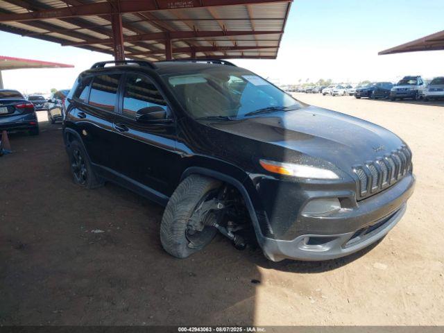  Salvage Jeep Cherokee