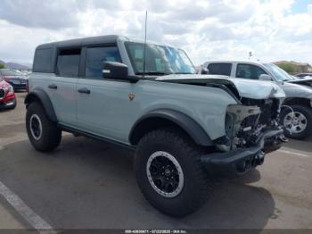  Salvage Ford Bronco