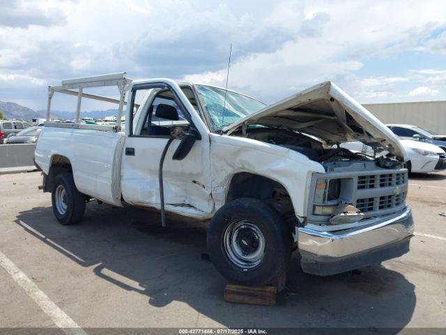  Salvage Chevrolet C1500