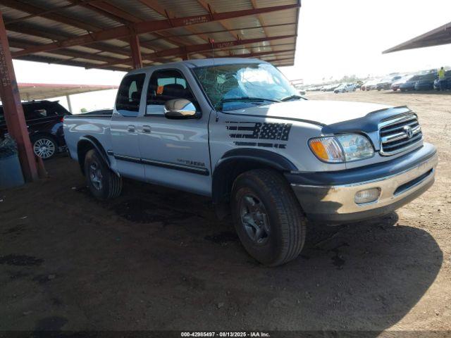  Salvage Toyota Tundra