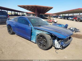  Salvage Ford Mustang