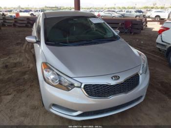 Salvage Kia Forte