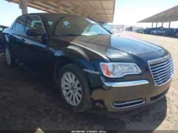  Salvage Chrysler 300