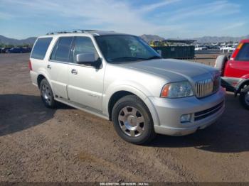  Salvage Lincoln Navigator