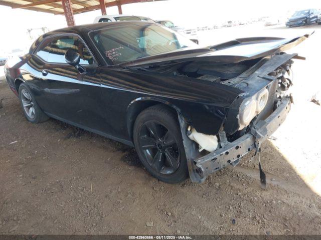  Salvage Dodge Challenger