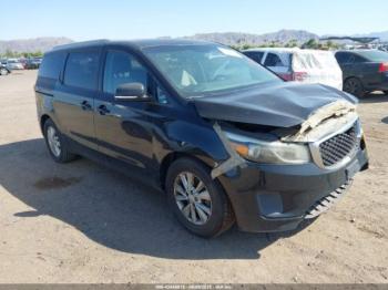  Salvage Kia Sedona