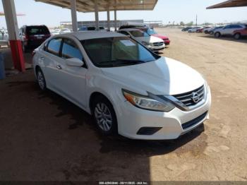  Salvage Nissan Altima