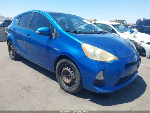  Salvage Toyota Prius c