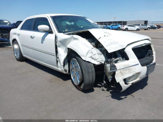  Salvage Chrysler 300