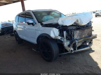  Salvage Kia Telluride