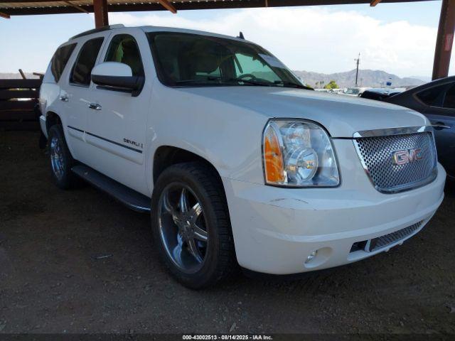  Salvage GMC Yukon