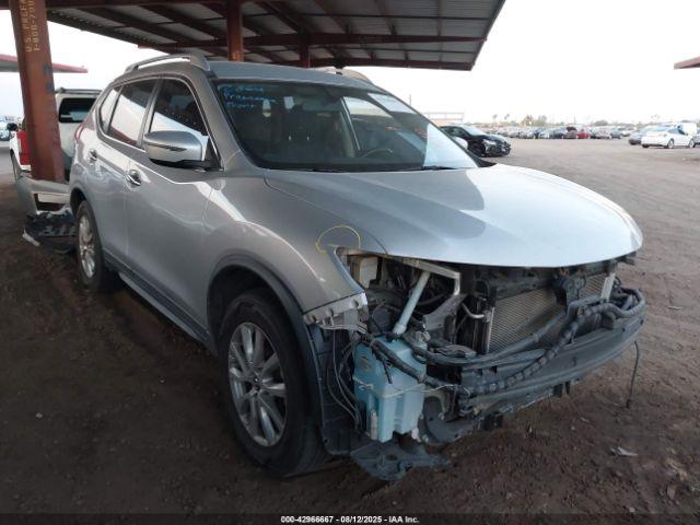  Salvage Nissan Rogue
