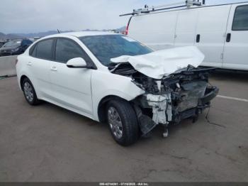  Salvage Kia Rio