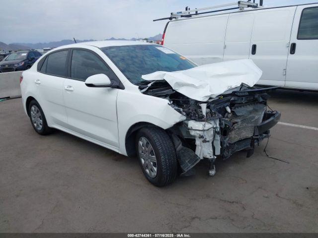  Salvage Kia Rio