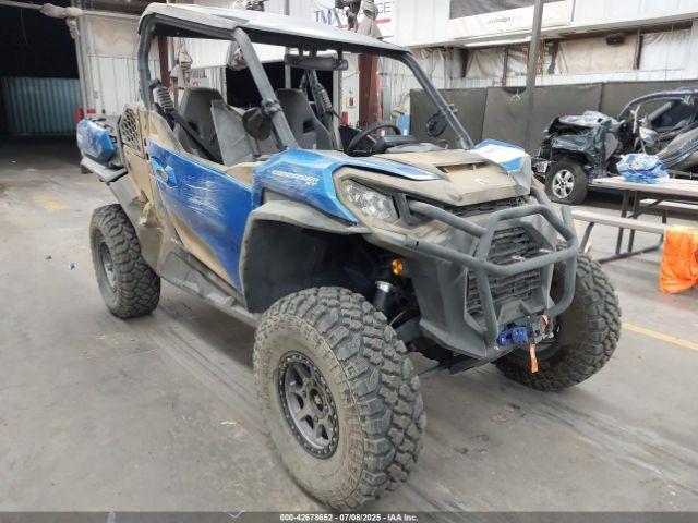  Salvage Can-Am Commander