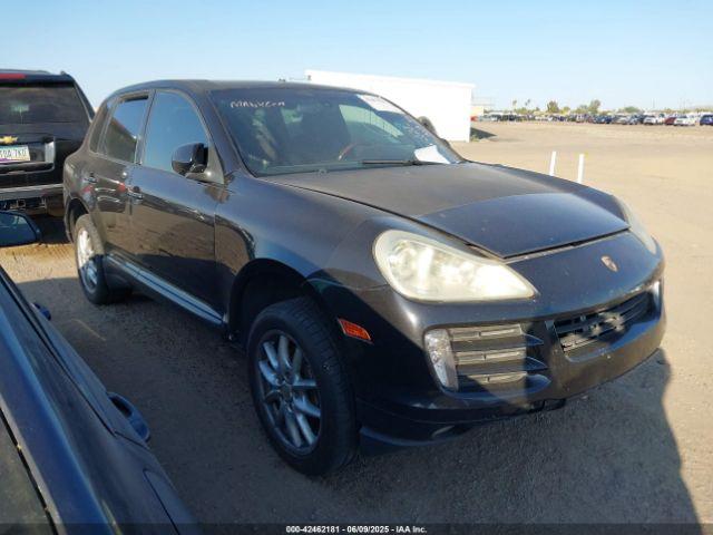  Salvage Porsche Cayenne