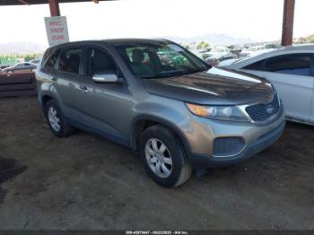  Salvage Kia Sorento