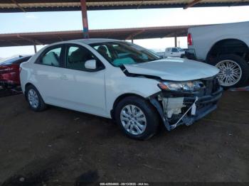  Salvage Kia Forte