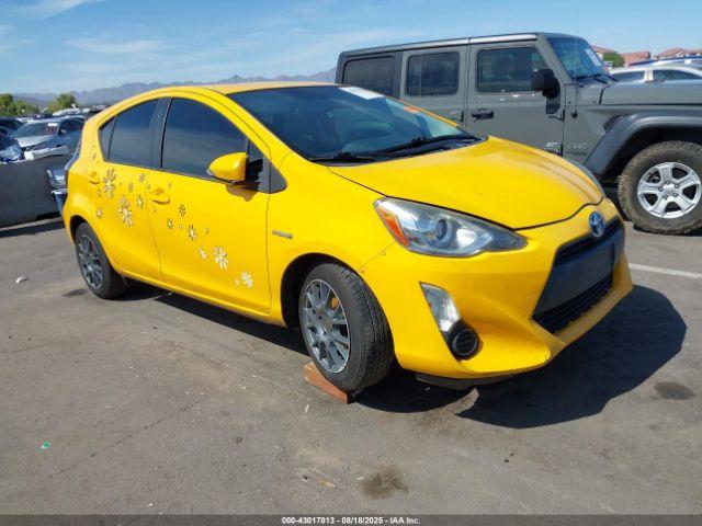  Salvage Toyota Prius c