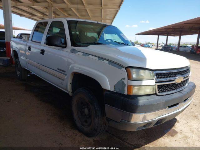  Salvage Chevrolet Silverado 2500