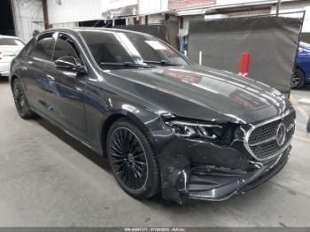  Salvage Mercedes-Benz E-Class