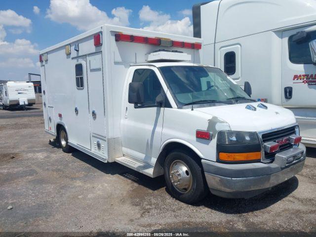  Salvage General Motors Savana Cutaway