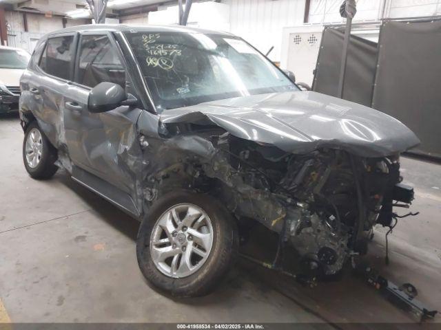  Salvage Hyundai VENUE