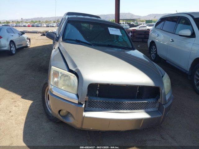  Salvage Mitsubishi Raider