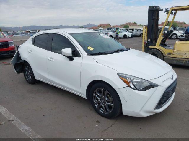  Salvage Toyota Yaris