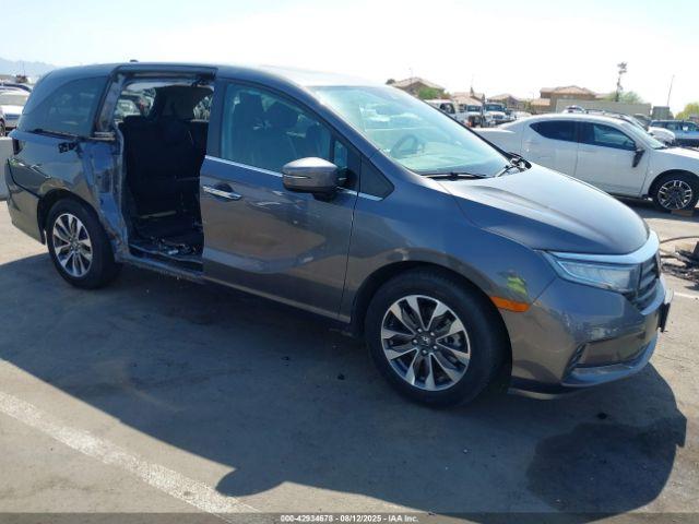  Salvage Honda Odyssey