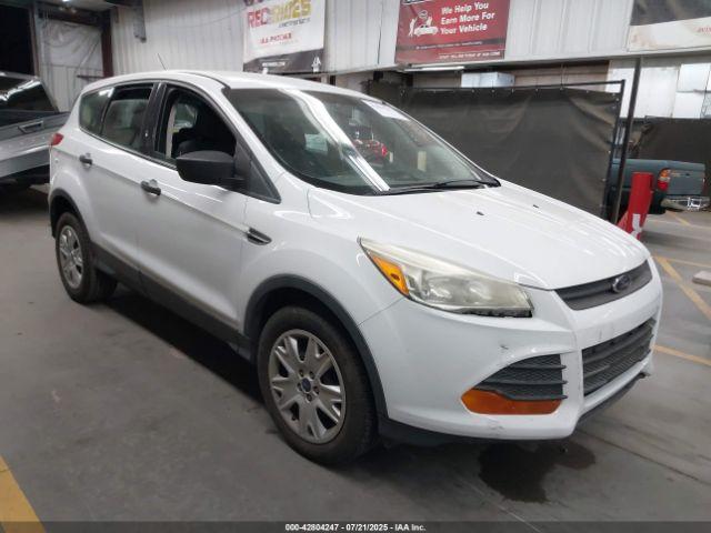 Salvage Ford Escape