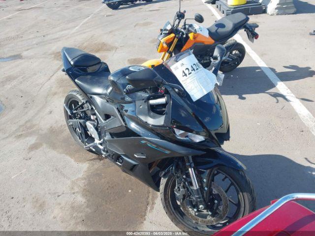  Salvage Yamaha Yzfr3