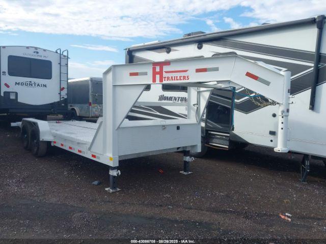  Salvage Httl Trailer