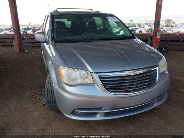  Salvage Chrysler Town & Country